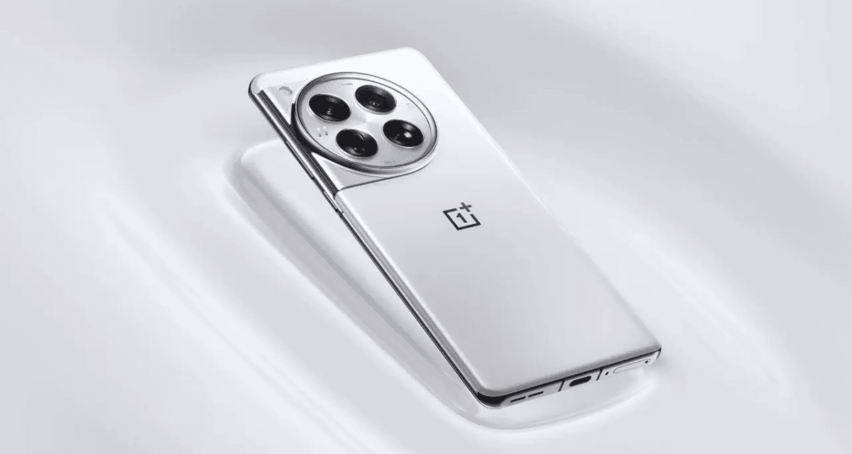 The OnePlus 13 displays in all of its splendor