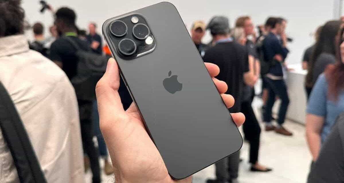 Which iPhone fashions take the perfect photographs as of January 2025?