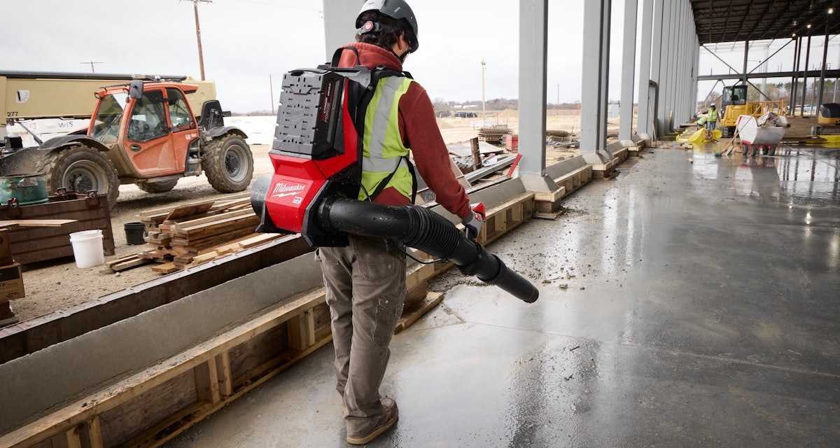 Milwaukee Tool Announces MX FUEL Backpack Blower at World of Concrete From: Milwaukee Tool Corp.