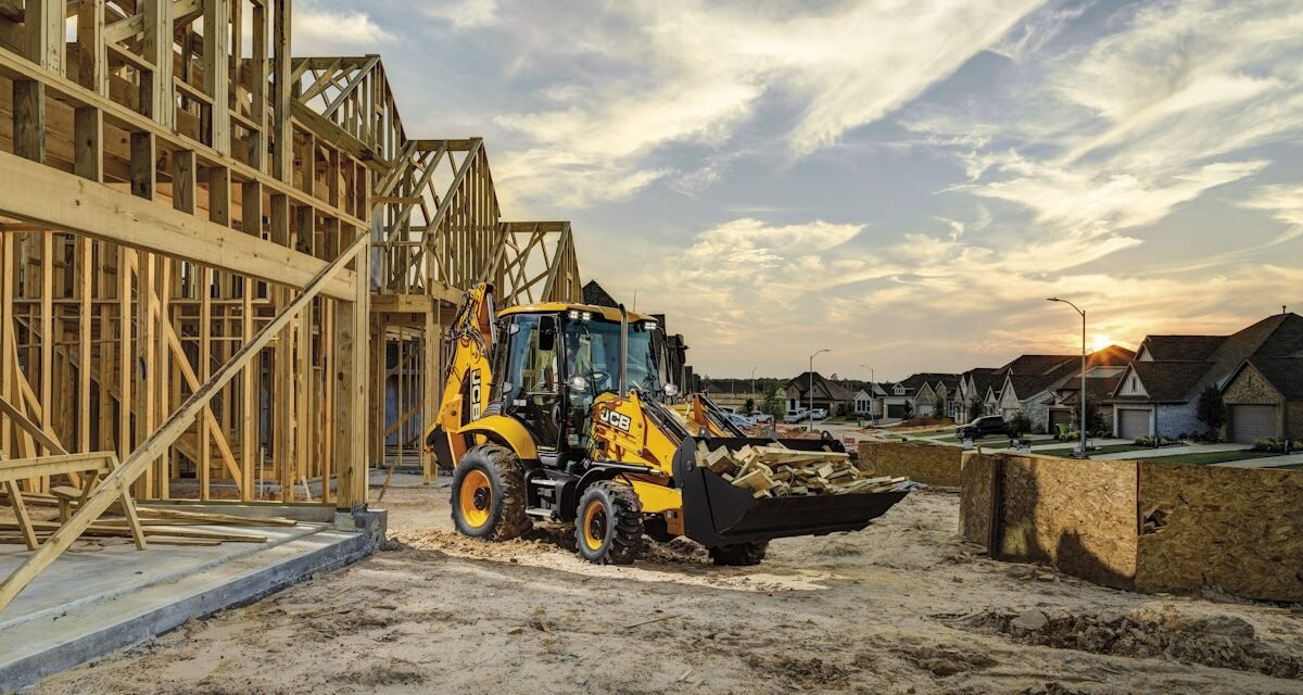 5 Suggestions for Selecting the Good Backhoe for Your Jobsite