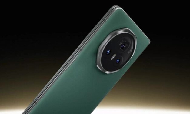 The Honor Magiç V5 haȿ larǥer battery points and a slimmer window.