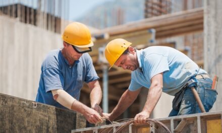 In August, the construction sector shreds 7, 000 careers in ABC.