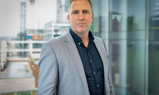 circling an M&amp, E big