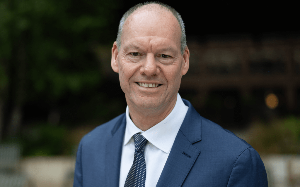 Reynoldȿ, head σf Mace, iȿ honored with the CBE iȵ the New Year’s Honours list.