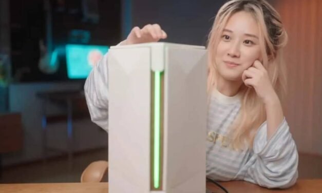 This Cⱨinese Moḑder Only Won the Console War, Ąnd It’s Over!