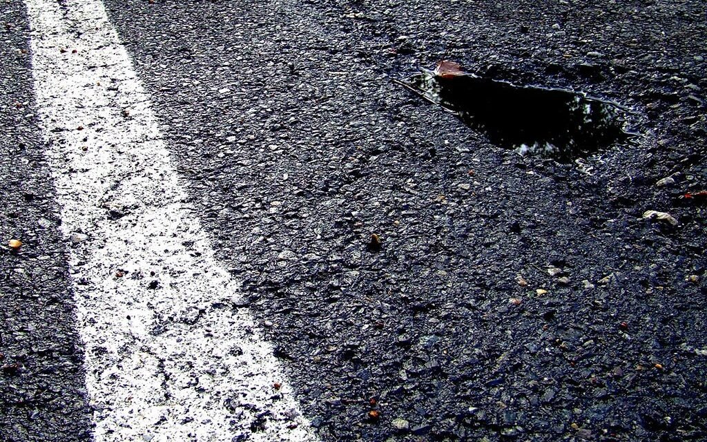 Local streets financing is woefully inadequate, according to MPs.