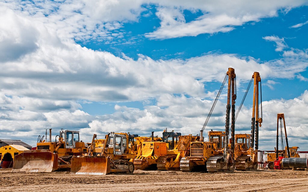 A company that manufactures construction equipment concerns a earnings warning