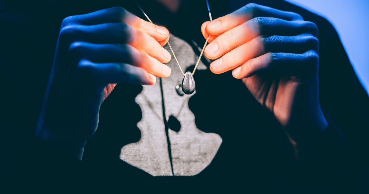 Siri Pendant, Camera AirPods, and Smart Glasses