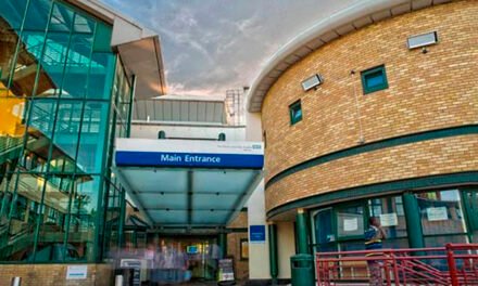 MPs warn that New Hospital Program delays are a result of inadequate contingency funds.