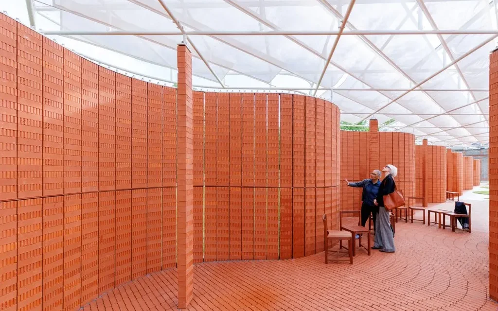 The Somerset Pavilion group reveals the challenge of creating brick-free masonry