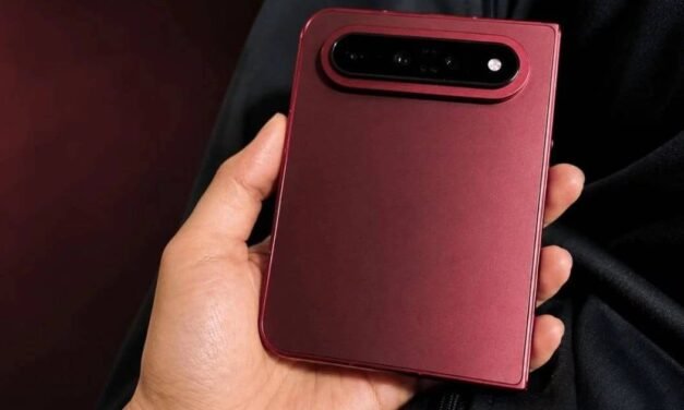Leica Professional Triple Camera System Officially Confirmed for the Xiaomi 18 Fold