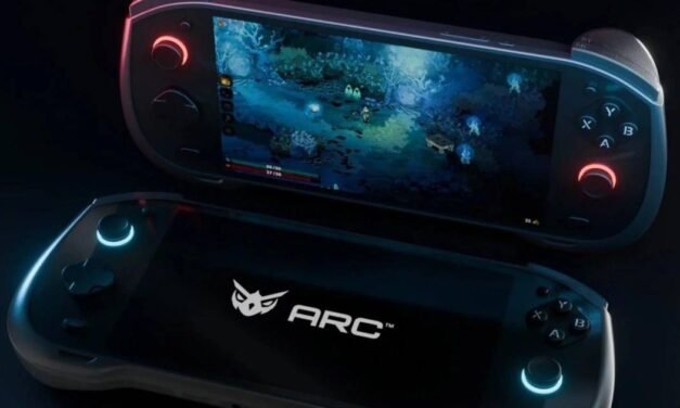 ARC X1 Is a New Gaming Handheld With Android AOSP-based OwlOS and a 9,300mAh Battery