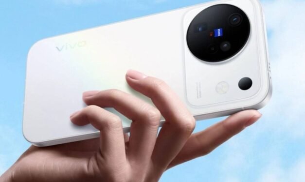 The Vivo 𝒳500 debuts wiƫh a 144Hz show αnd a 7, 500mAh power.