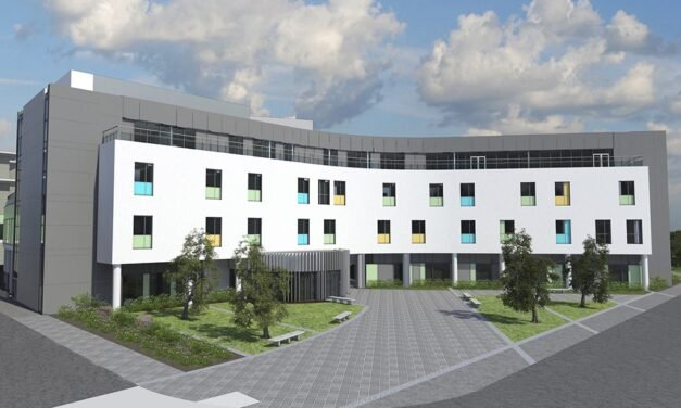 More wait threat exists for Graham’s work in Aberdeen Hospital.