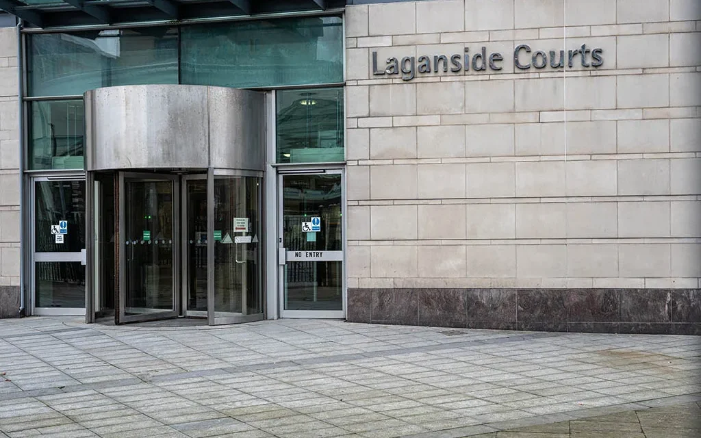 Employer ωho died as α result of a fαlling plank was fined £20,000.
